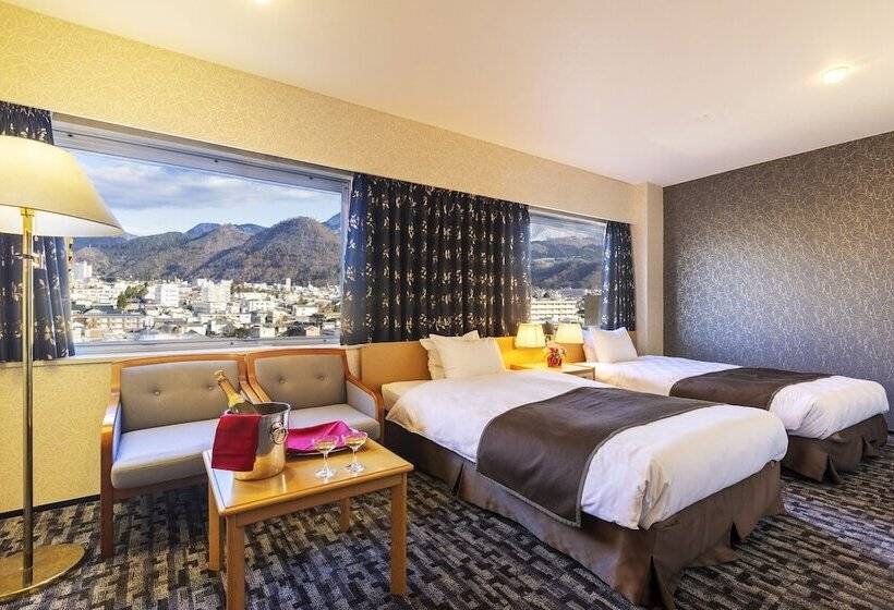 수피리어 룸, Yamagata Grand