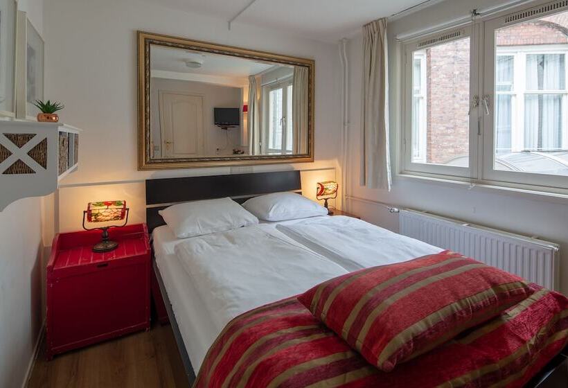 اتاق استاندارد, Amsterdam House