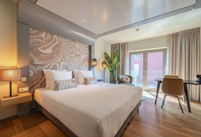 اتاق لوکس, Leonardo Hotel Breda City Center