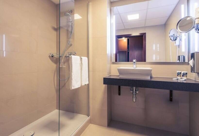 Номер Классика Двуспальная Кровать, Mercure Wrocław Centrum