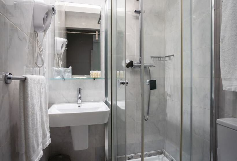Quarto Triplo Standart, Pao De Acucar