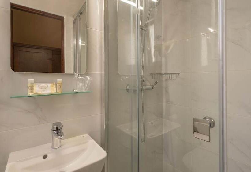 Quarto standard, Pao De Acucar
