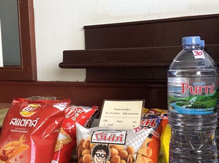 디럭스 룸, Grand Thara Hotel