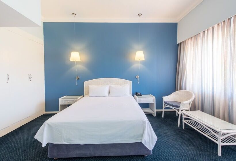 غرفة قياسية, Saldanha Bay