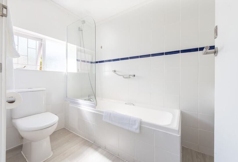 غرفة عائلية, Saldanha Bay