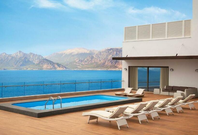 سوییت, Akra Antalya