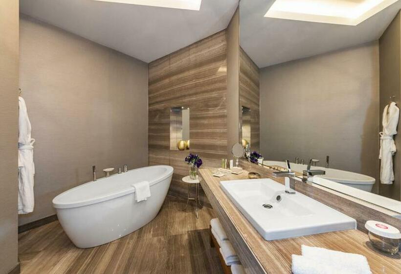 سوییت, Akra Antalya