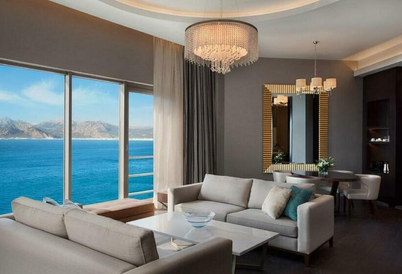 سوییت, Akra Antalya