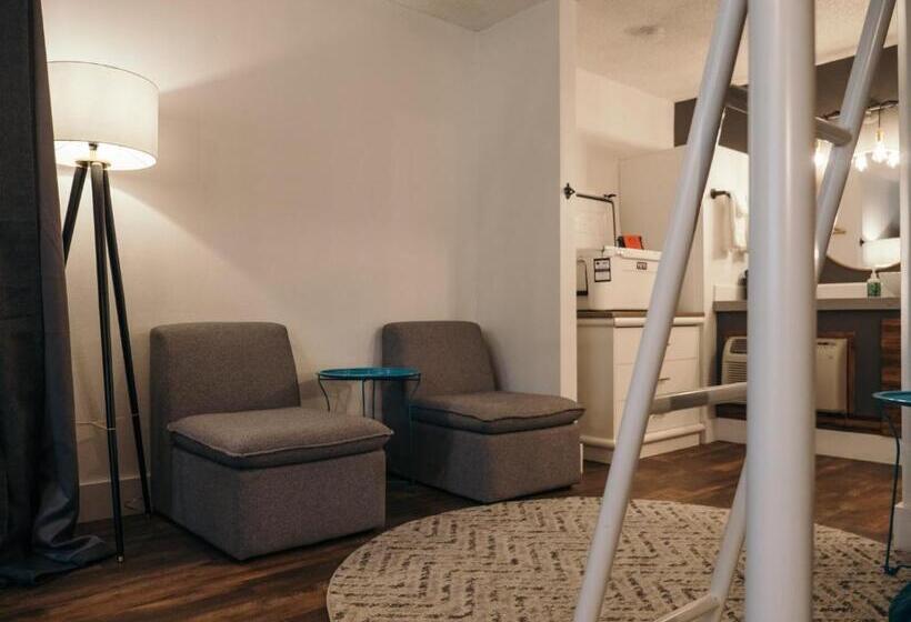اتاق استاندارد, Loge Bend