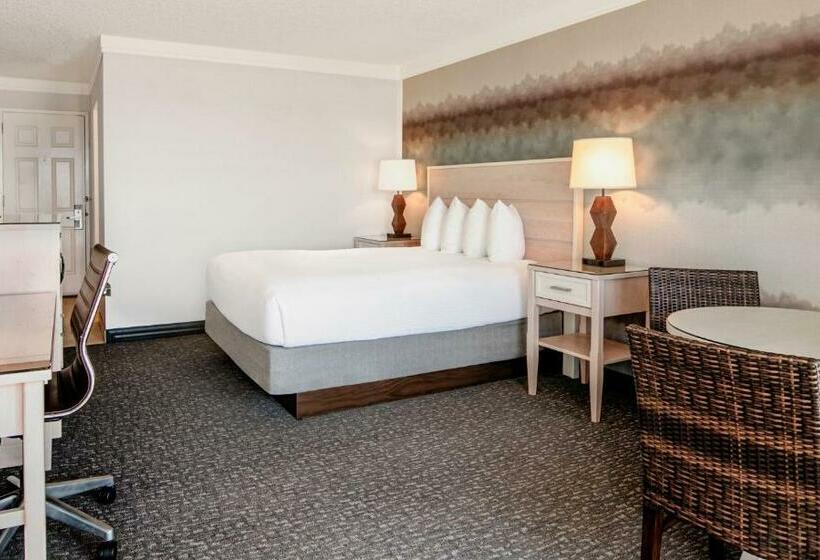 Классический Номер Внутренний, Hallmark Resort   Newport