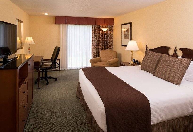 سوییت اجرایی, Red Lion Hotel Kennewick Columbia Center