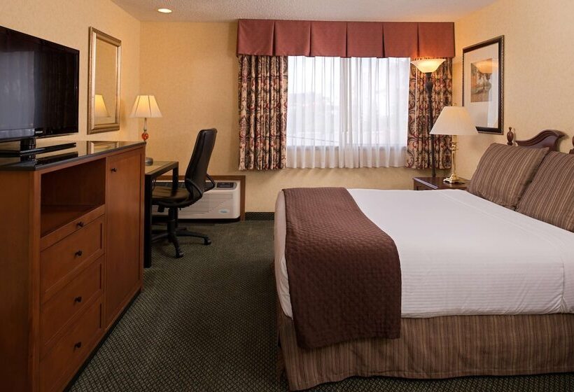سوییت اجرایی, Red Lion Hotel Kennewick Columbia Center