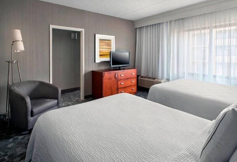 اتاق استاندارد با 2 تخت دوبل, Courtyard Newark Liberty International Airport