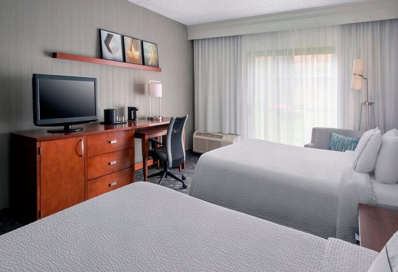 اتاق استاندارد با 2 تخت دوبل, Courtyard Newark Liberty International Airport
