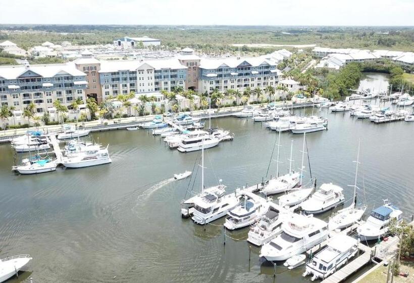 Студио Стандарт Вид на Бассейн, Tampa Bay, Beach Step Away, Wifi, Free Parking,pools, Jacuzzi