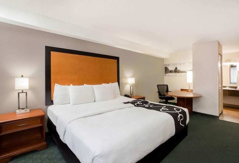 Номер Superior, La Quinta Inn By Wyndham Everett