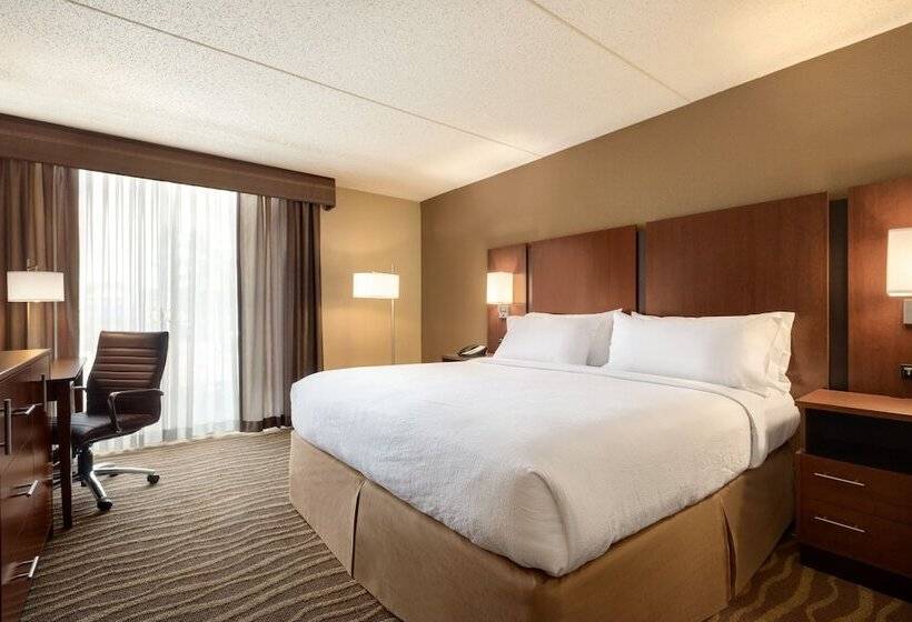 سوییت, Holiday Inn Hotel & Suites Des Moines Northwest, An Ihg