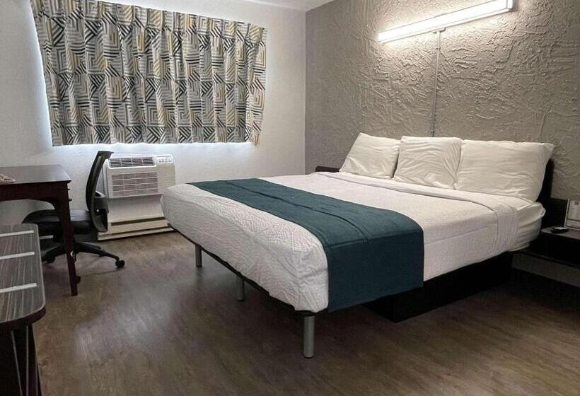 스탠다드 룸 킹사이즈 침대, Motel 6green Bay, Wi  Lambeau