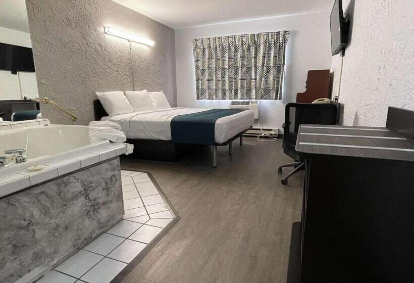 스탠다드 룸 킹사이즈 침대, Motel 6green Bay, Wi  Lambeau