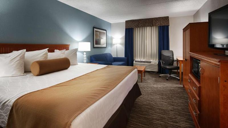 اتاق استاندارد با تخت بزرگ, The Hotel At Dayton South