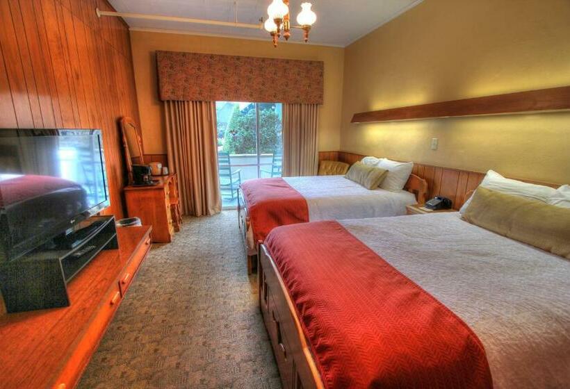 Pokój Standard 2 Łóżka Małżeńskie, Gatlinburg Inn
