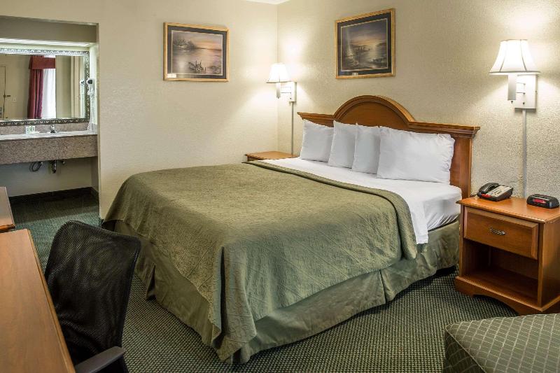 Стандартный Номер Кровать Кинг, Quality Inn Elizabeth City Near University