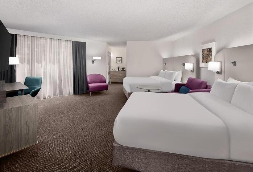高级客房, Crowne Plaza Atlanta Perimeter At Ravinia, An Ihg