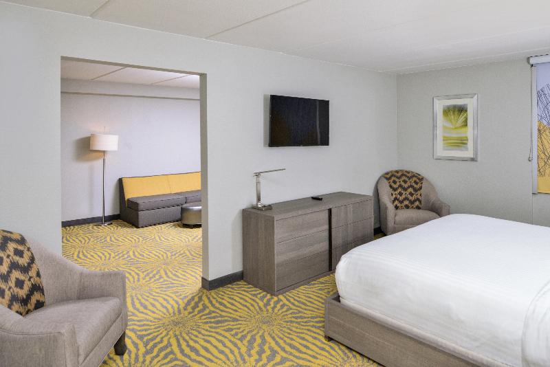 سوییت, Holiday Inn Dallas Richardson, An Ihg
