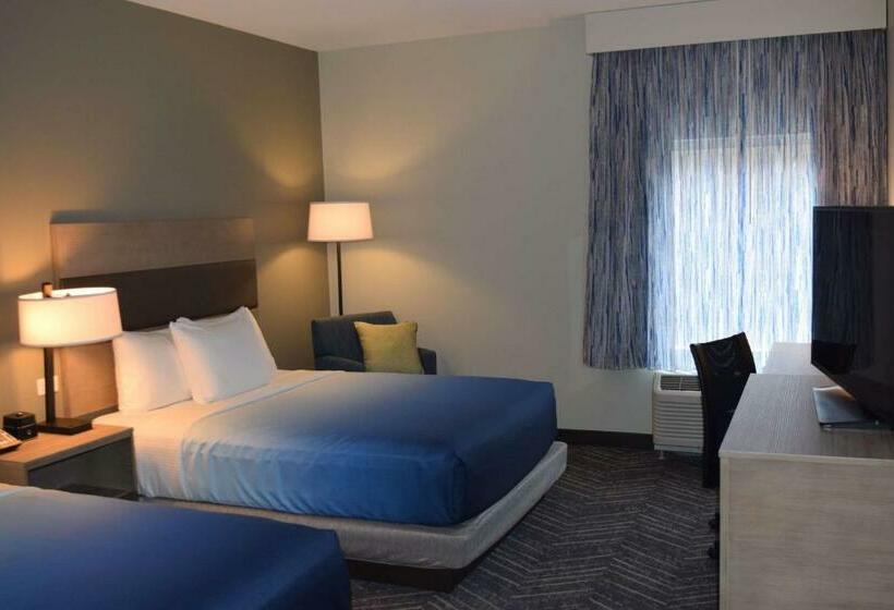 Номер Стандарт, La Quinta Inn & Suites By Wyndham Middletown