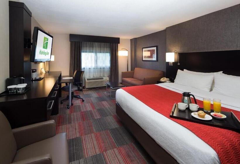 חדר סטנדרט עם מיטת קינג, Holiday Inn Milwaukee Riverfront, An Ihg