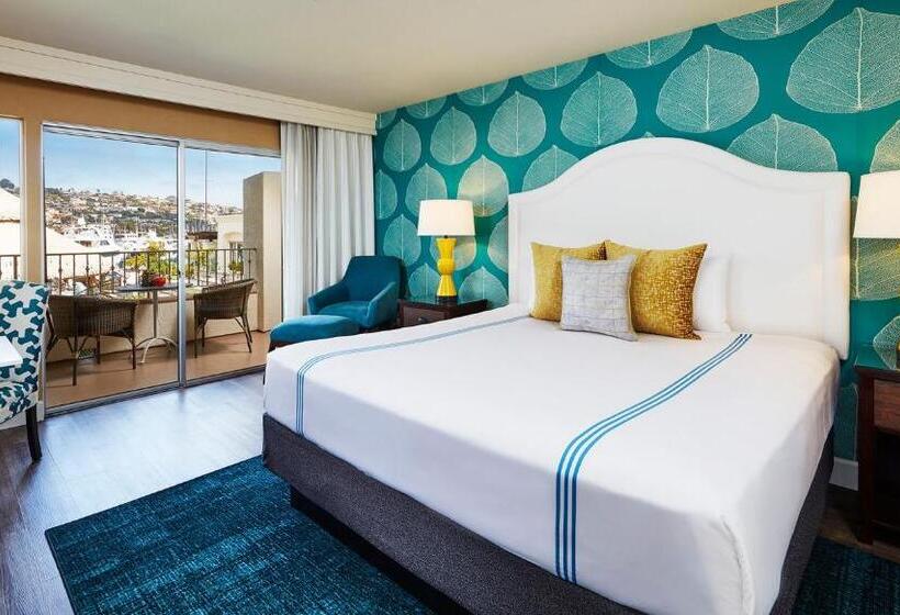 Полулюкс Повышенной Комфортности, Kona Kai Resort & Spa, A Noble House Resort