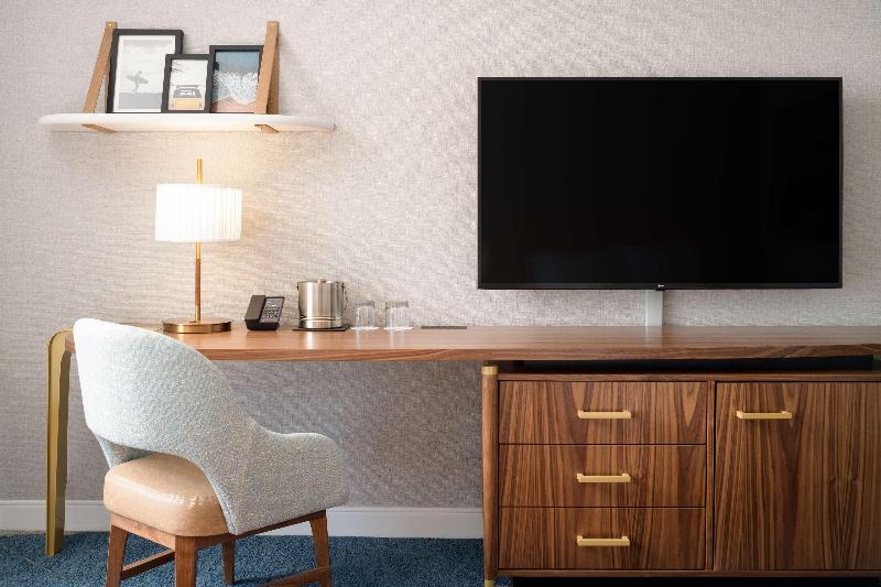 Номер Премиум, Hilton Los Angeles Culver City
