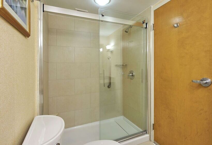 اتاق اجرایی, Hilton Raleigh North Hills