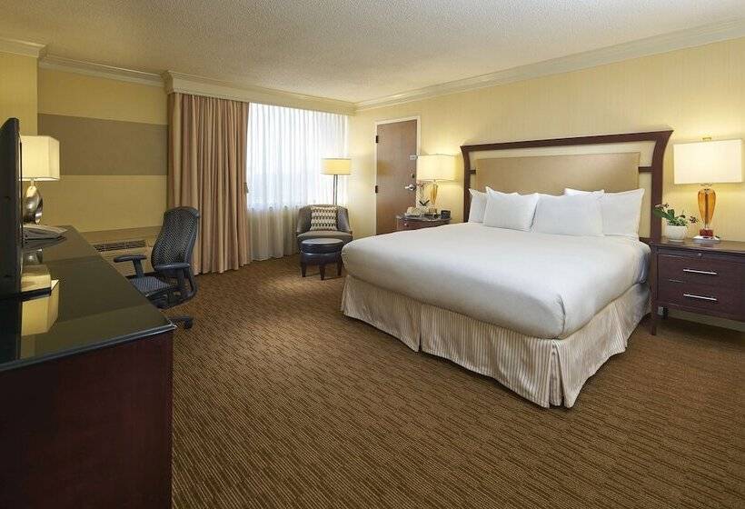 اتاق اجرایی, Hilton Raleigh North Hills