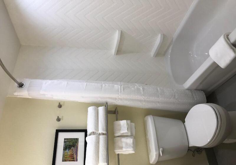 اتاق استاندارد, Hilton Raleigh North Hills
