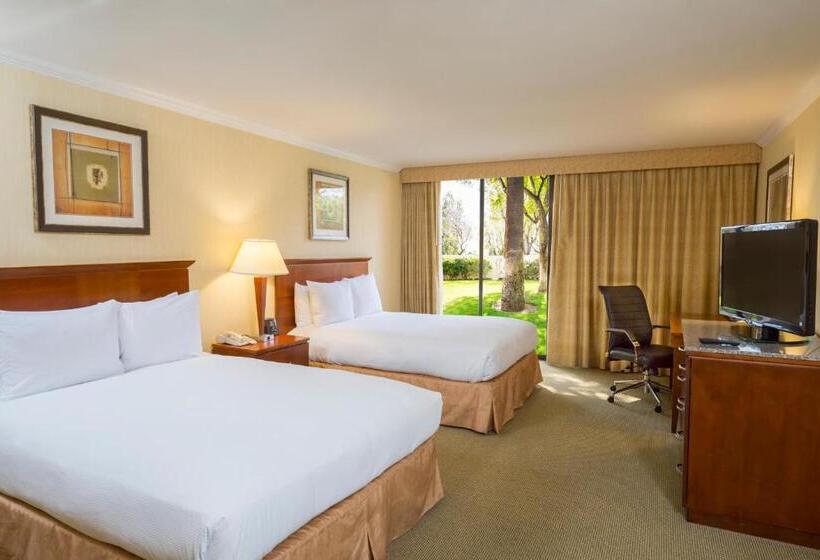 스탠다드 룸, Ontario Airport Hotel & Conference Center