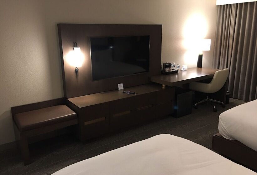 ２ダブルベッドのスタンダードルーム, Hilton Peachtree City Atlanta Hotel & Conference Center