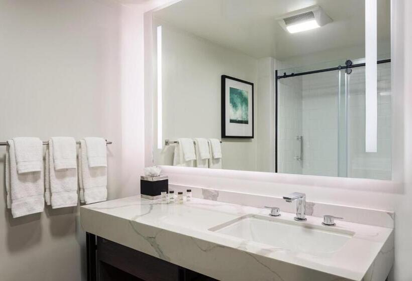 Стандартный Номер Кровать Кинг, Portland Sheraton At Sable Oaks
