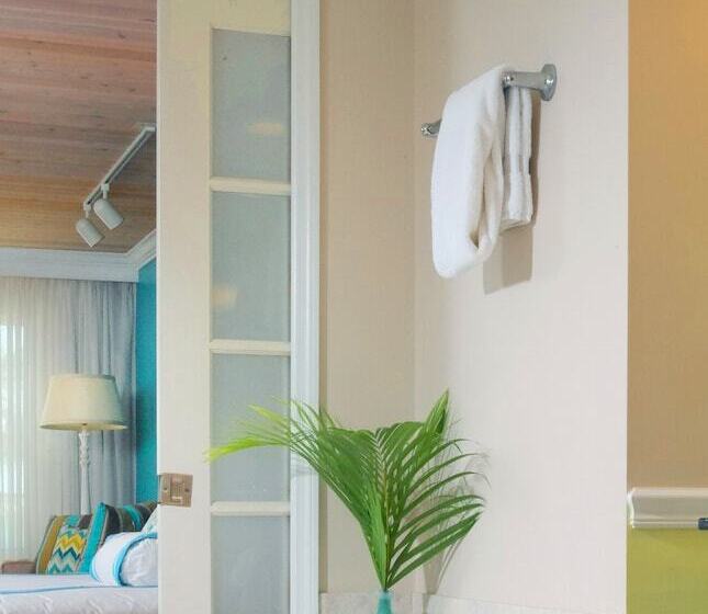 可观景的小型套房, Ocean Key Resort & Spa