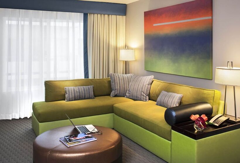 Suíte Superior, Sunset Marquis