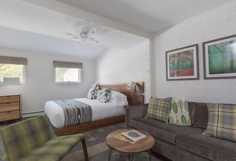 اتاق لوکس با تخت بزرگ, Field Guide Lodge