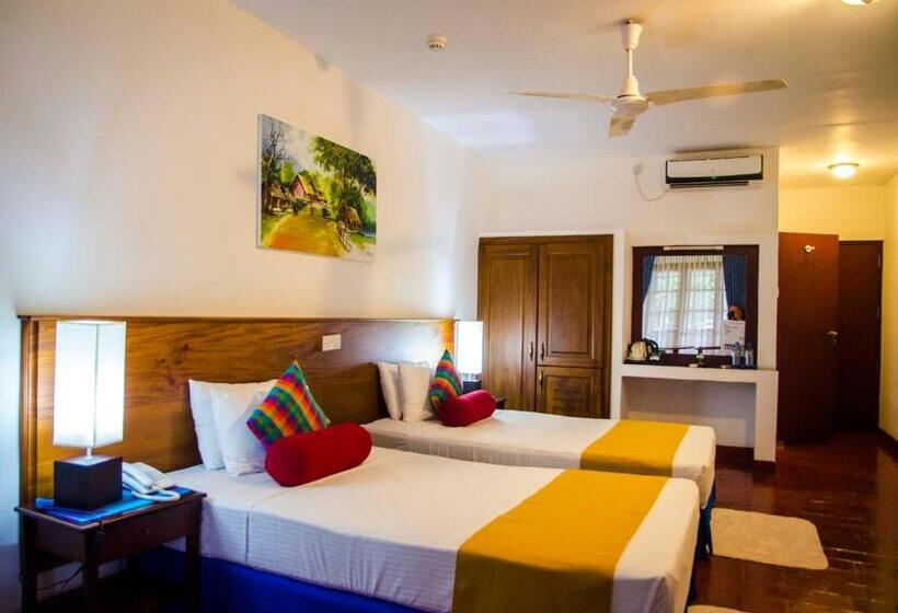 Quarto Estandar, Catamaran Beach