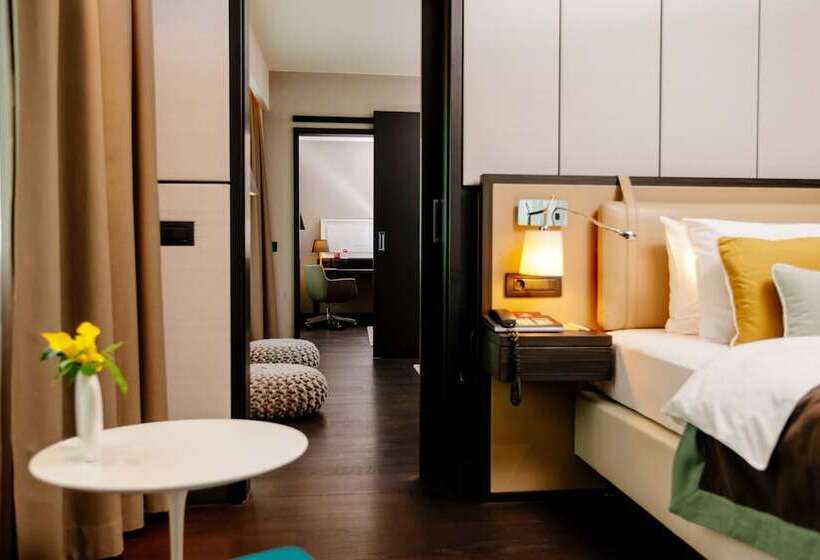 سوئیت 2 خوابه, Crowne Plaza Belgrade, An Ihg
