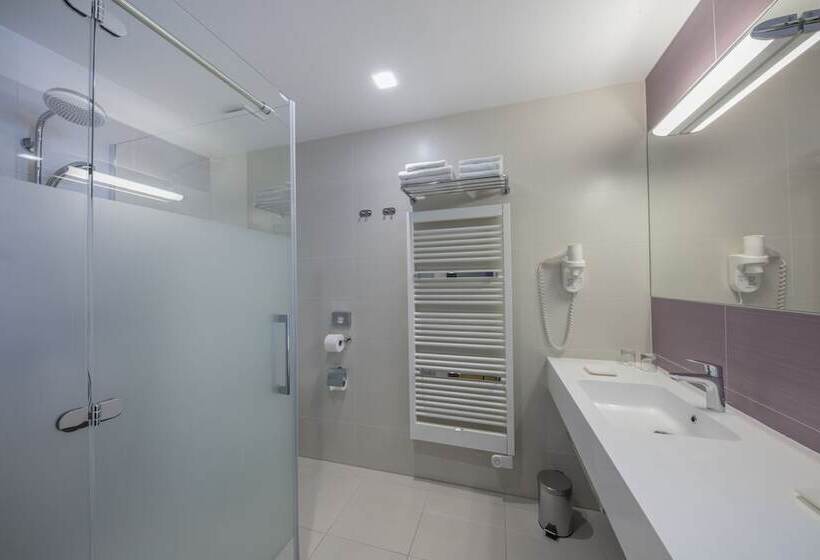 اتاق استاندارد با بالکن و چشم‌انداز دریا, Vitality Hotel Punta