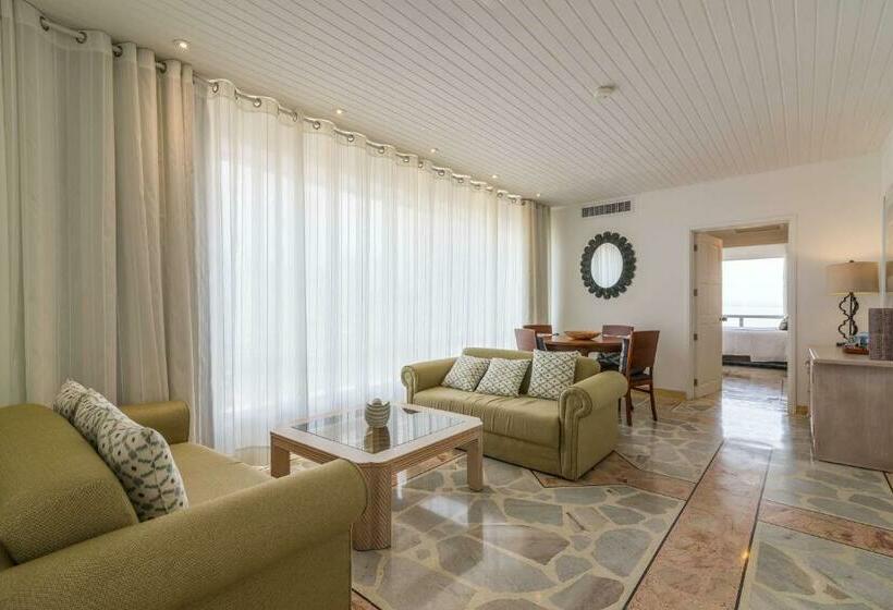 Suíte 2 Dormitórios, Caribe by Faranda Grand, a member of Radisson Individuals