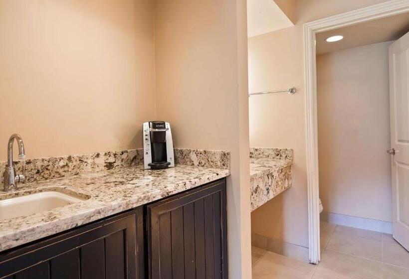 اتاق استاندارد با تخت بزرگ, Best Western Plus Arroyo Roble & Creekside Villas
