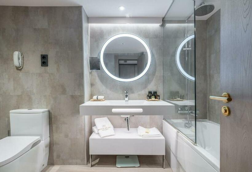 اتاق لوکس, Grand Plaza Hotel & Wellness