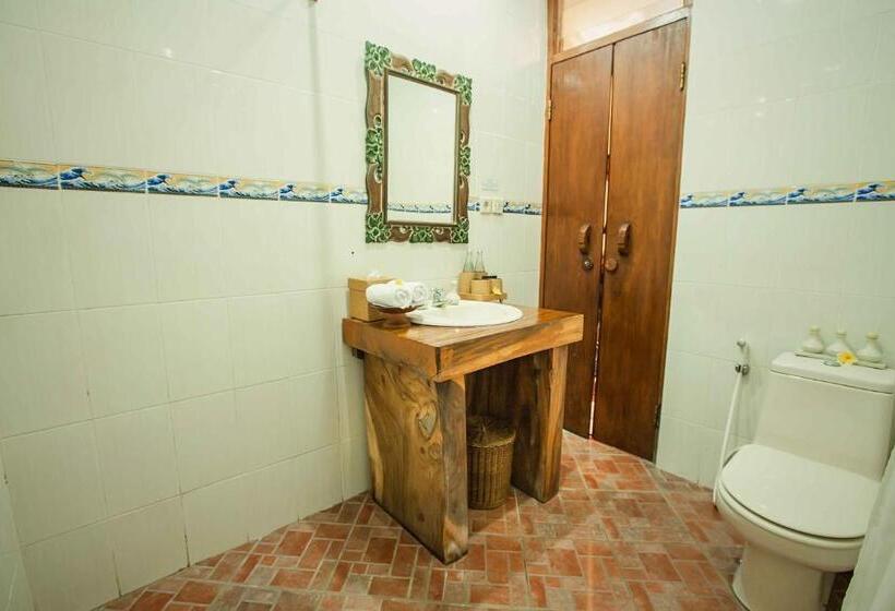 Семейный Номер, Ubud Inn Cottage By Prasi