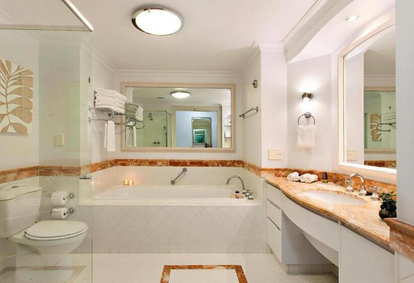 디럭스 스위트 킹 침대, Marriott Vacation Club At Surfers Paradise