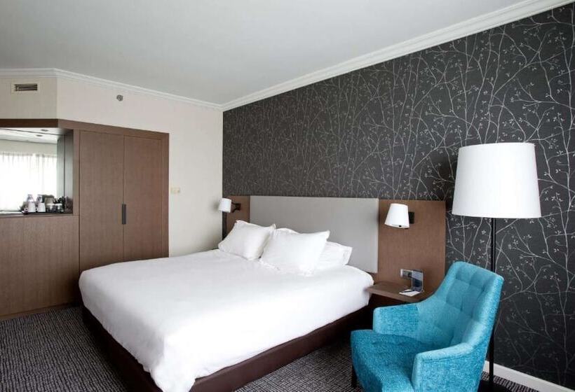 اتاق لوکس, Hilton Paris Charles De Gaulle Airport